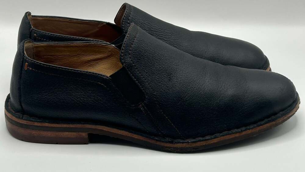 Trask Men's Black Leather Slip-On Loafer Shoes Model 30-01075 Size 9M - Picture 2 of 6